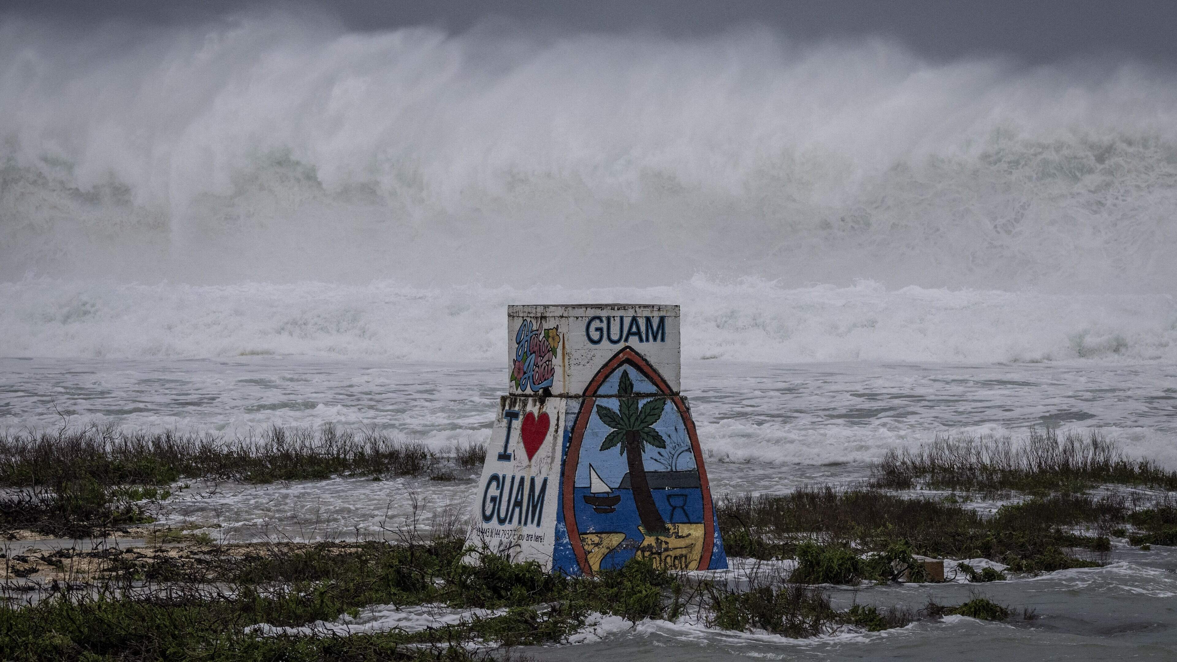 Supertyfoon Bavi richt ’catastrofale schade’ aan op VS-eiland Rota: windsnelheden van 290 km/u, deel wekenlang onbewoonbaar